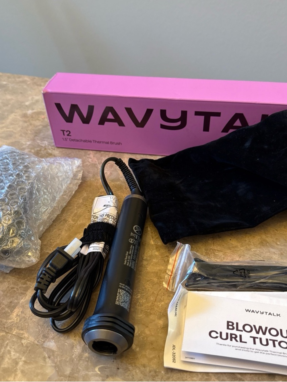 Wavytalk T2 1.5” Hot Air Brush Detachable Thermal Hair Styler – NEW Open Box